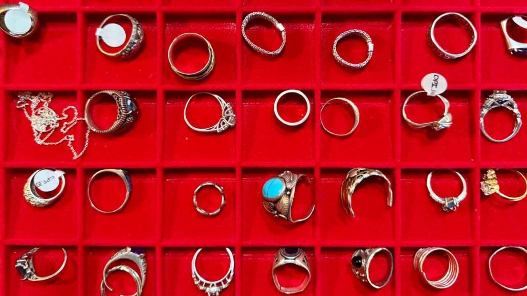 Sterling silver rings and chains